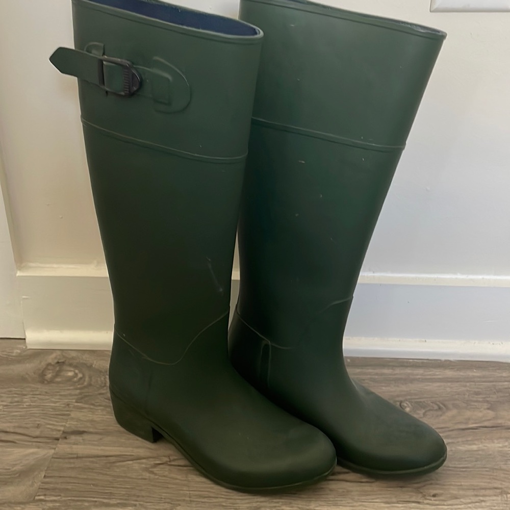 Hunter green rain boots